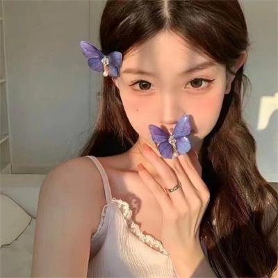 模模糊糊
